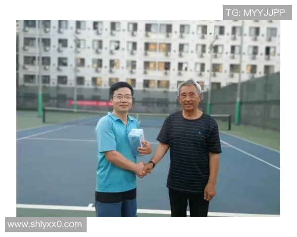 深圳网球队的拼搏之路:世锦赛背后的奋斗与荣耀 深圳网球队的拼搏之路:世锦赛背后的奋斗与荣耀